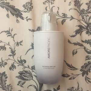 Amorepacific The Essential Creme Fluid